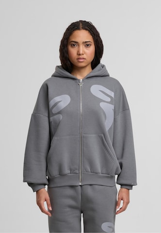 Felicious Sweatjacke in Grau: Vorderseite