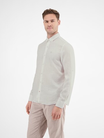 Coupe regular Chemise LERROS en blanc