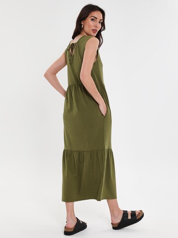 Threadbare - Vestido de verão 'Byers Tiered' em verde