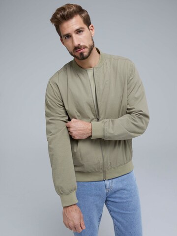 Veste mi-saison 'Florian' ABOUT YOU x Kevin Trapp en vert : devant