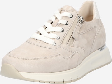 GABOR Sneakers laag in Beige: voorkant