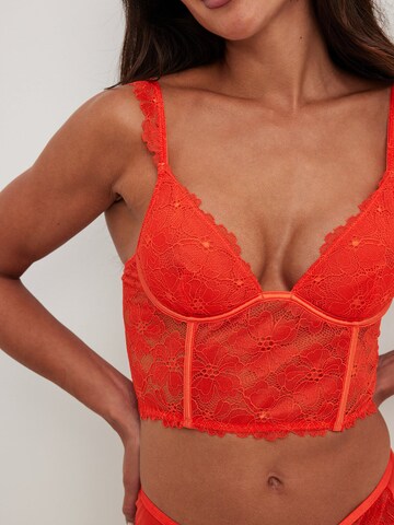 NA-KD Bustier BH in Rot