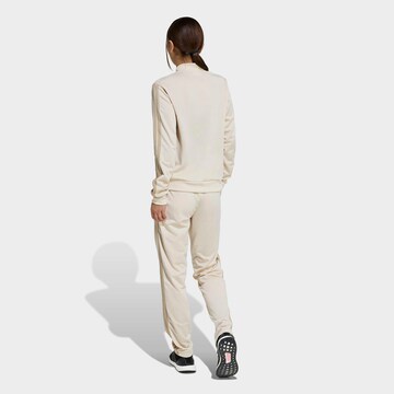 ADIDAS SPORTSWEAR Тренировочный костюм 'Essentials' в Бежевый