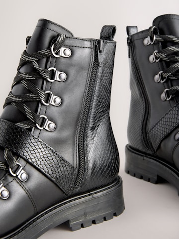 Next Боти 'Forever Comfort' в черно