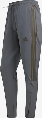 Pantalon de sport 'House Of Tiro' ADIDAS SPORTSWEAR en gris : devant