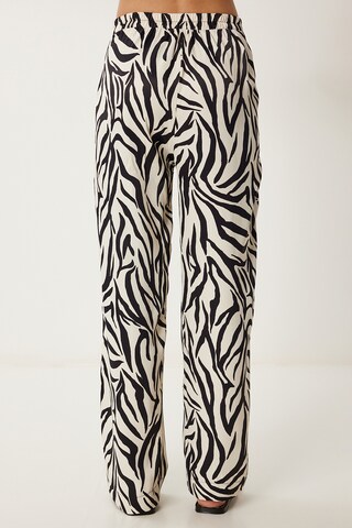 Happiness İstanbul regular Bukser i sort