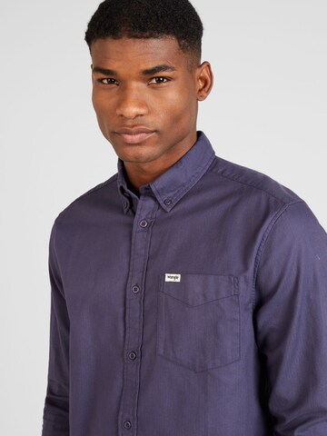 WRANGLER Regular fit Button Up Shirt in Purple