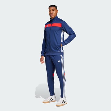 Costum de trening 'Tiro 25 Essentials' de la ADIDAS PERFORMANCE pe albastru: față