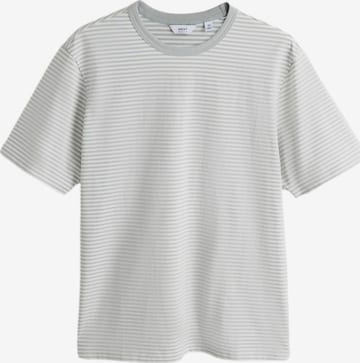 Tricou 'Ringer' de la Next pe gri: față