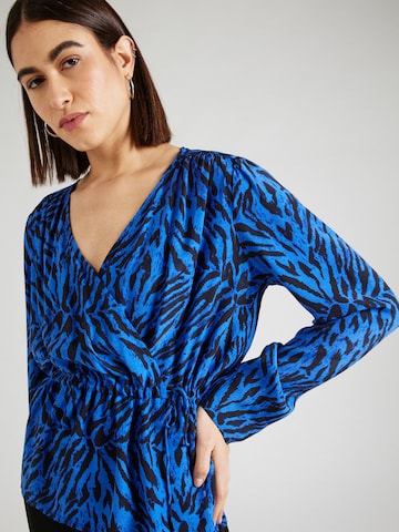 SOAKED IN LUXURY Blouse 'Ina' in Blauw