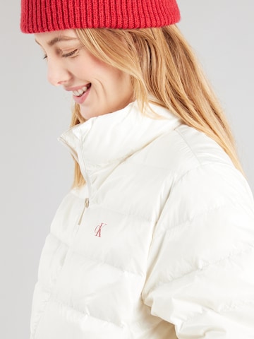 Giacca invernale di Calvin Klein Jeans in bianco