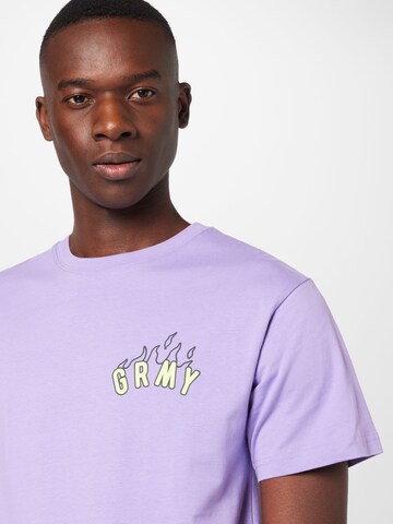 Grimey Shirt in Purple