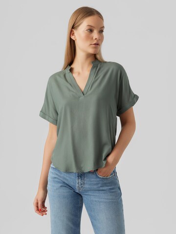 VERO MODA Blouse 'Beauty' in Groen: voorkant