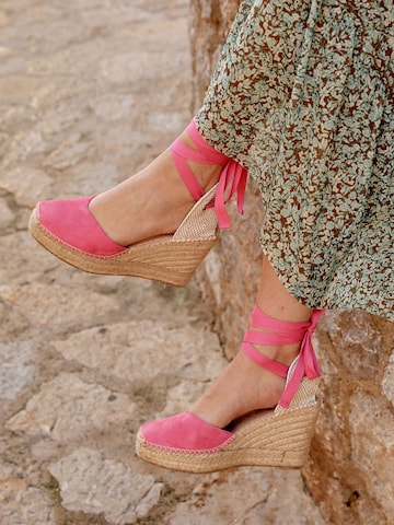 Sandalo 'Alpargata Cuña 10 cm' di Alhamas in rosa: frontale