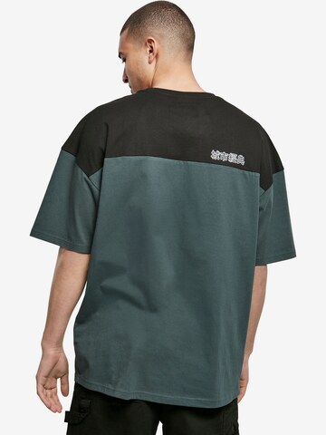 T-Shirt Urban Classics en vert