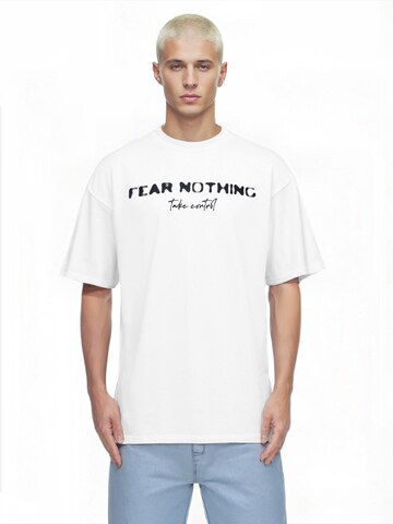trueprodigy Shirt ' Noa ' in Wit: voorkant