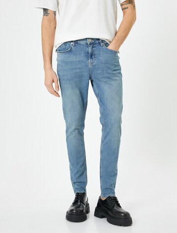 Koton Skinny Jeans in Blauw: voorkant