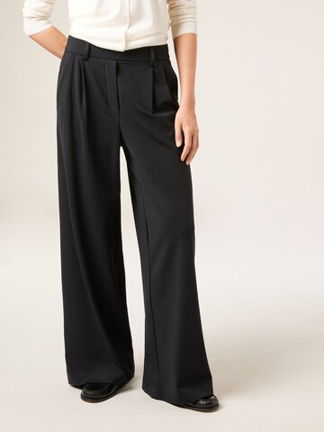 CALZEDONIA Wide Leg Hose 'Comfy Flex' in Schwarz