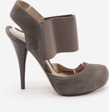 Fendi High Heels & Pumps in 39 in Brown: front