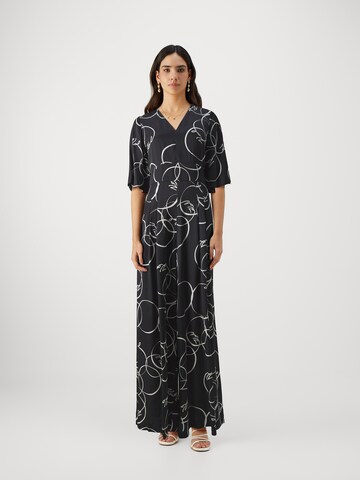 Rochie de la Karl Lagerfeld pe negru: față