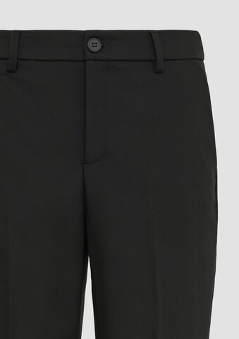 s.Oliver Tapered Pleat-front trousers in Black