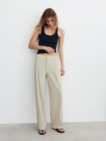 Pull&Bear Široký strih Plisované nohavice - Béžová