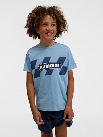Hummel T-Shirt 'Pets' in Blau: Vorderseite