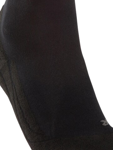 FALKE Athletic Socks 'GO2' in Black