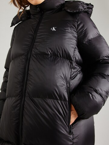 Cappotto invernale di Calvin Klein Jeans in nero
