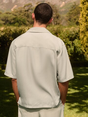 Next Comfort Fit Hemd in Beige