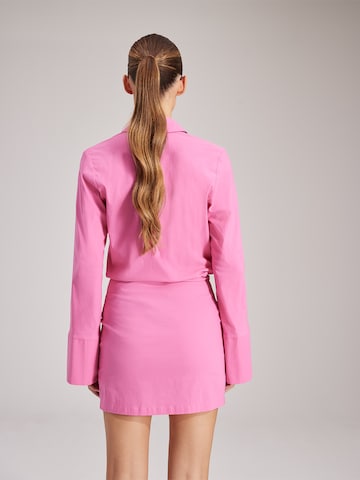 RÆRE by Lorena Rae Sukienka koszulowa 'Naomi' w kolorze różowy