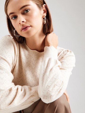 VILA Sweater 'VIEMI' in Beige