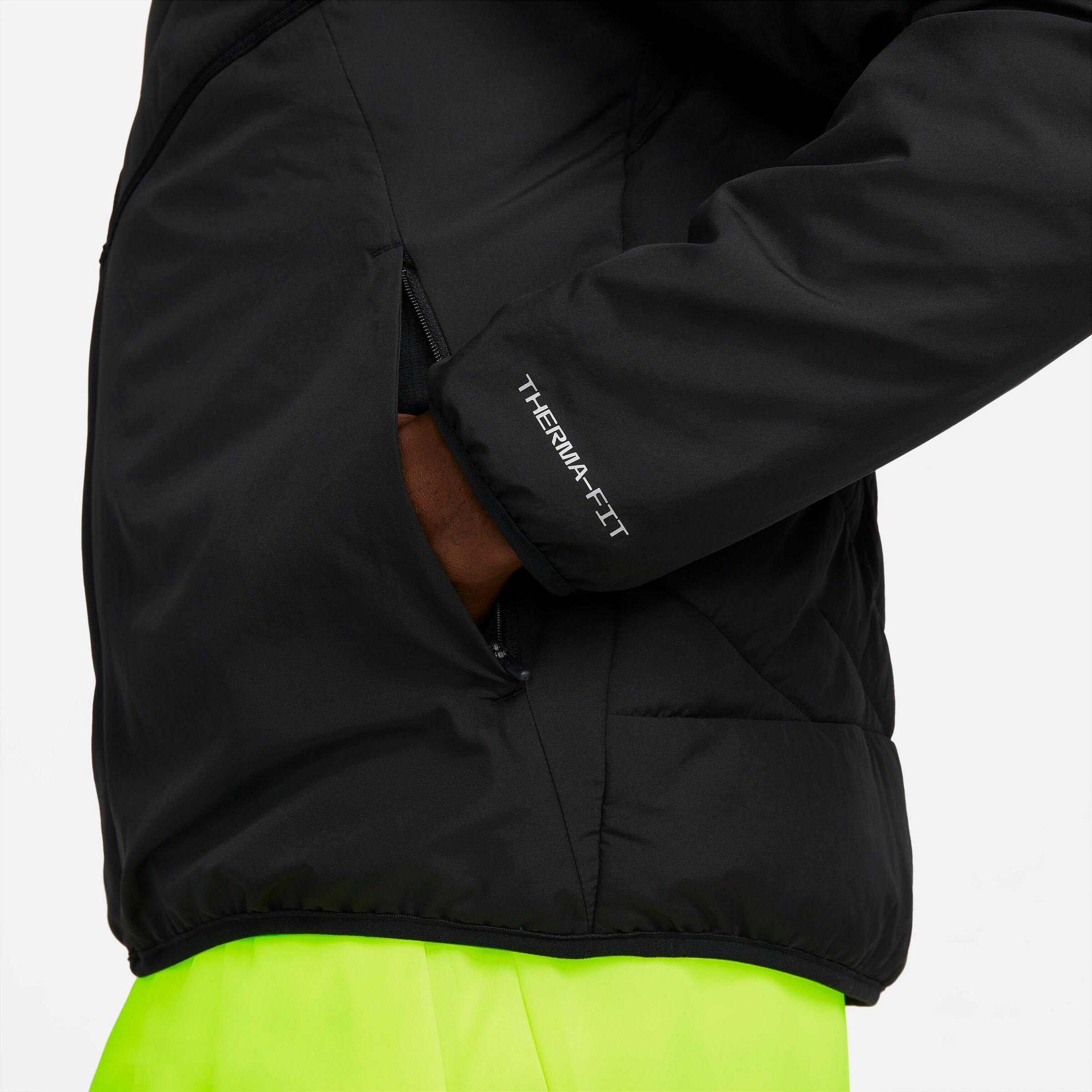 Männer Sportbekleidung NIKE Sportjacke in Schwarz - MJ63442 Männer Sportbekleidung NIKE Sportjacke in Schwarz - MJ63442