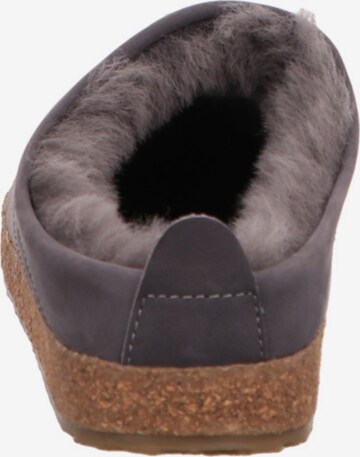 HAFLINGER Slippers in Grey