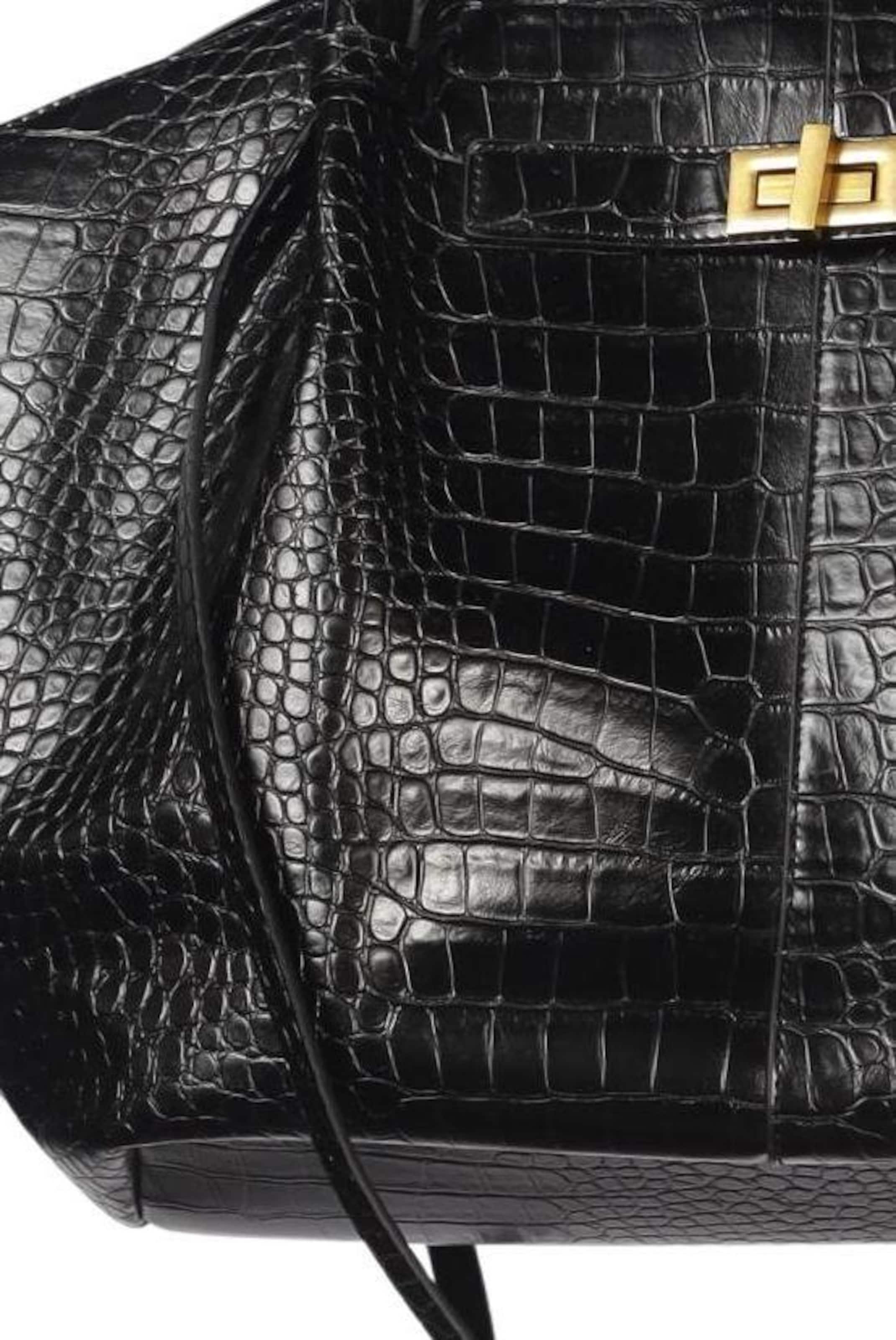 Gina Tricot Bag in One size in Black