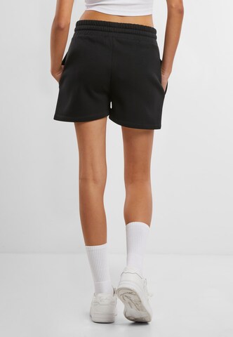 Karl Kani Regular Pants in Black