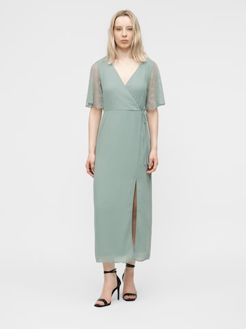 VILA Dress 'VIURA' in Green: front