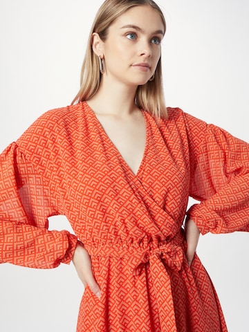 Colourful Rebel Šaty 'Embla' – oranžová