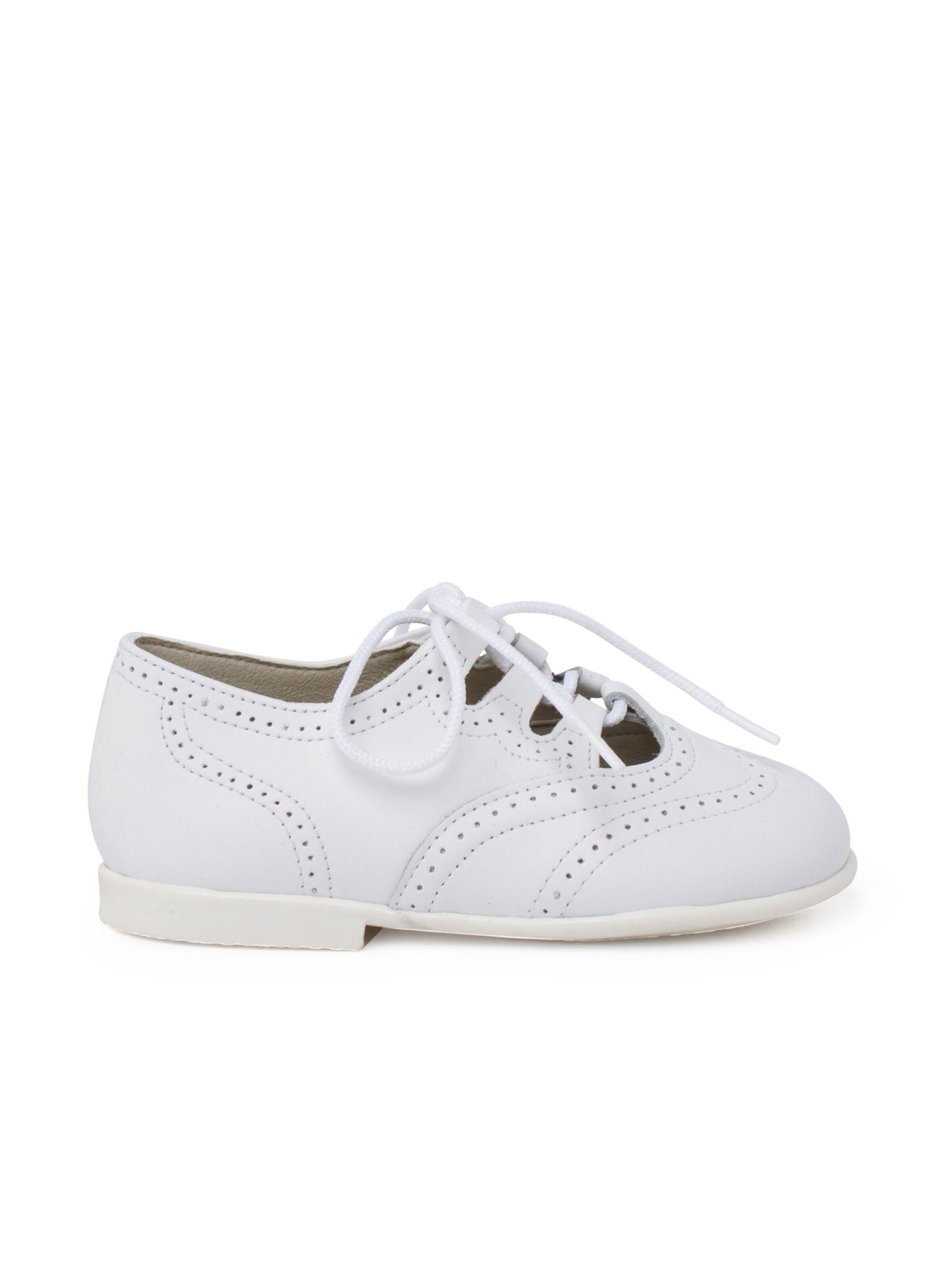 Pisamonas Flats in White