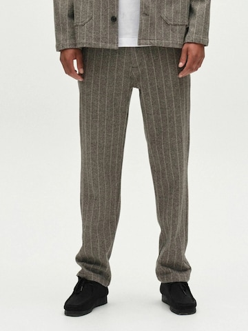 Regular Pantalon ' undefined ' GABBA en gris : devant