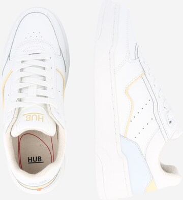 Sneaker bassa 'Match' di HUB in bianco