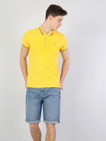 Colin's Shirt in Geel