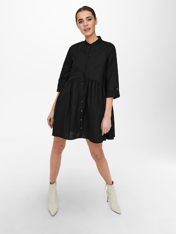 Robe-chemise 'Ditte' ONLY en noir