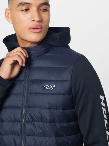 HOLLISTER Tussenjas in Blauw