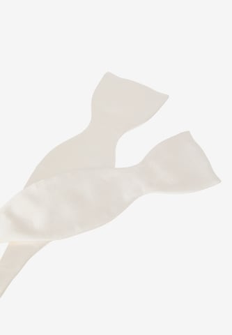 ETERNA Bow Tie in White