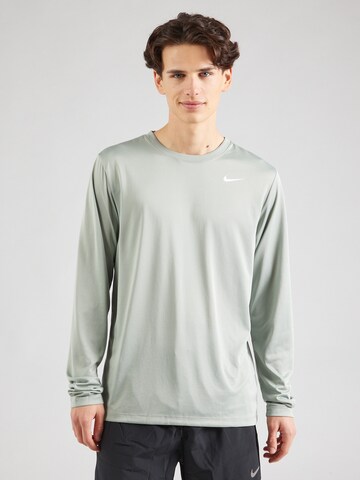 NIKE Функциональная футболка в Зеленый: спереди