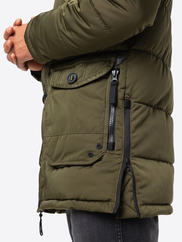 Parka invernale 'Chinook' di Superdry in verde