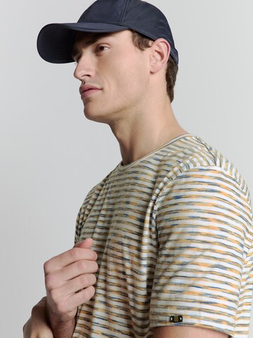 No Excess Shirt in Mixed colours