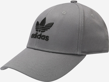 ADIDAS ORIGINALS Шапка с козирка 'Trefoil' в сиво