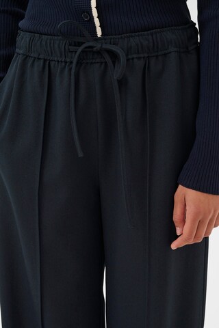 SOAKED IN LUXURY Wide leg Bandplooibroek 'SLLilu Eureka' in Blauw
